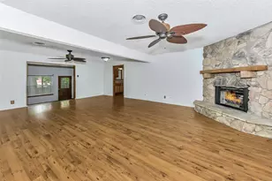 1916 Valley Ln, Arlington, TX 76013 - Photo 8