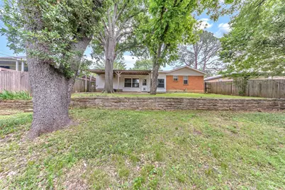 1916 Valley Lane, Arlington, TX 76013 - Photo 34