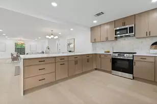 15306 Trails End Dr, Dallas, TX 75248 - Photo 12