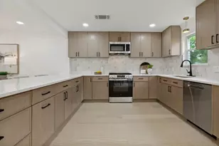 15306 Trails End Dr, Dallas, TX 75248 - Photo 4