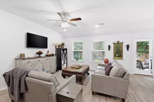 309 Ridge Dr, Justin, TX 76247 - Photo 8