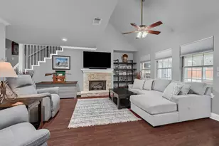 105 Franklin Ct, Pottsboro, TX 75076 - Photo 6