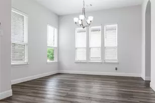 12569 Royal Oaks Ln, Farmers Branch, TX 75234 - Photo 10