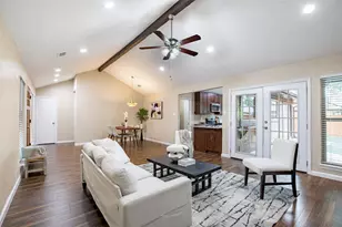 3329 Fontaine St, Plano, TX 75075 - Photo 2
