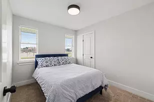 1702 Bristol Ct N, Irving, TX 75062 - Photo 16