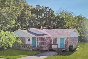 2017 Shawnee St, Denton, TX 76209 - Photo 1