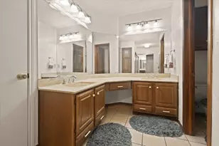 1201 Harwell Dr, Arlington, TX 76011 - Photo 22