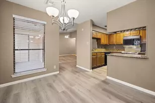 1201 Harwell Dr, Arlington, TX 76011 - Photo 12