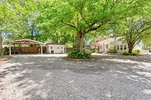 218 N Texas St, Pittsburg, TX 75686 - Photo 38