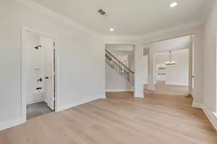 1800 Chester Dr, Plano, TX 75025 - Photo 8