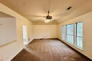 2762 Hillview Dr, Lewisville, TX 75067 - Photo 16