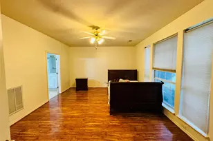 2762 Hillview Dr, Lewisville, TX 75067 - Photo 10
