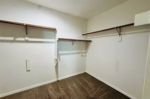 2762 Hillview Dr, Lewisville, TX 75067 - Photo 12
