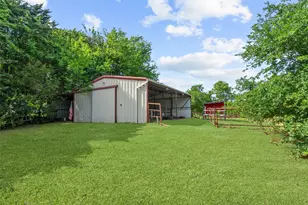 560 Farms Rd, New Hope, TX 75071 - Photo 32