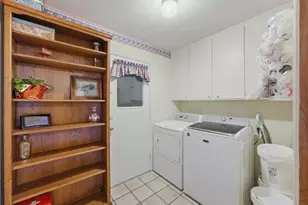 3912 Twilight Dr S, Benbrook, TX 76116 - Photo 12