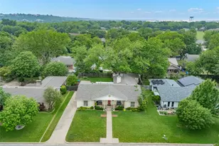 3912 Twilight Dr S, Benbrook, TX 76116 - Photo 32