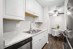 4502 Gaston Ave, Dallas, TX 75246 - Photo 8