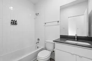 427 W 10th St, Dallas, TX 75208 - Photo 12