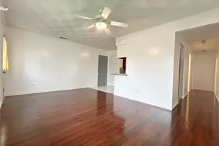 4202 Windsor Dr, Garland, TX 75042 - Photo 4