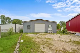 2412 Luisa Ln, Alvarado, TX 76009 - Photo 4