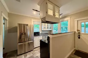 4527 Worth St, Dallas, TX 75246 - Photo 10