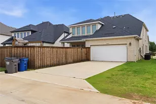 12959 Wimbledon Way, Farmers Branch, TX 75234 - Photo 38