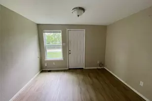 1624 Roy St, Gainesville, TX 76240 - Photo 4
