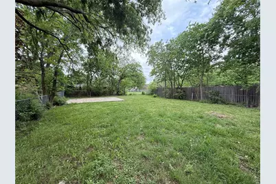 1624 Roy Street, Gainesville, TX 76240 - Photo 10