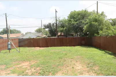 1905 Taylor Street, Wichita Falls, TX 76309 - Photo 8