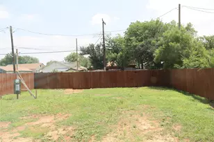 1905 Taylor St, Wichita Falls, TX 76309 - Photo 8