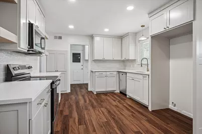202 Joe White Street, Rockwall, TX 75087 - Photo 4