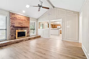 6004 Twinhill Dr, Arlington, TX 76016 - Photo 6