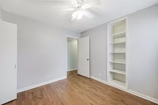 8033 Pinewood Dr, Benbrook, TX 76116 - Photo 28