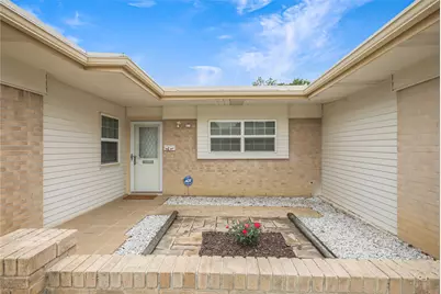 8033 Pinewood Drive, Benbrook, TX 76116 - Photo 12