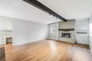 8033 Pinewood Dr, Benbrook, TX 76116 - Photo 2
