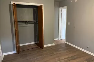 106 E Nelson St, Bowie, TX 76230 - Photo 8