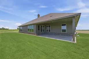 630 Co Rd 200, Valley View, TX 76272 - Photo 24