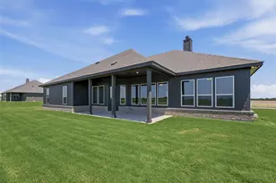 660 Co Rd 200, Valley View, TX 76272 - Photo 26