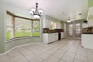 2212 Heather Hill Ln, Plano, TX 75075 - Photo 6