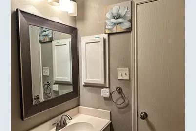 4360 Mesa Drive, Carrollton, TX 75010 - Photo 14