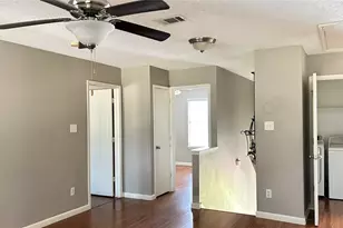 4360 Mesa Dr, Carrollton, TX 75010 - Photo 28