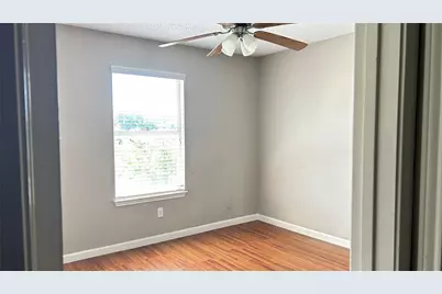 4360 Mesa Drive, Carrollton, TX 75010 - Photo 24