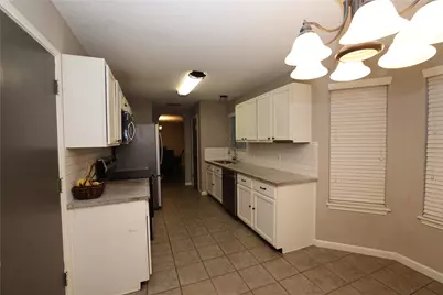 4360 Mesa Drive, Carrollton, TX 75010 - Photo 10
