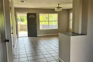 4360 Mesa Dr, Carrollton, TX 75010 - Photo 8