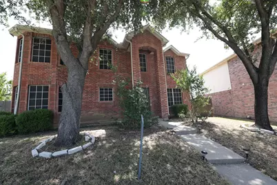 4360 Mesa Drive, Carrollton, TX 75010 - Photo 2