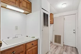 120 Brazos Dr, Whitney, TX 76692 - Photo 24