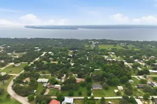 120 Brazos Dr, Whitney, TX 76692 - Photo 2
