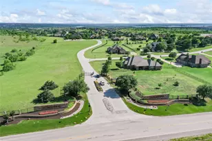10400 Los Rios Dr, Fort Worth, TX 76179 - Photo 38