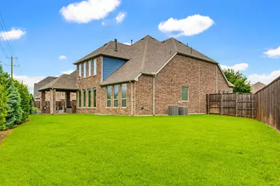8068 Sarahville Drive, Dallas, TX 75252 - Photo 38