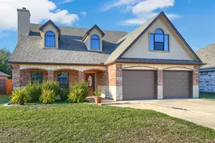 147 Birdsong Ln, Terrell, TX 75160 - Photo 2